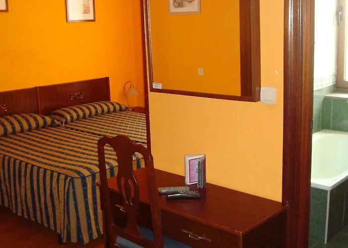 招待所 阿科斯旅馆 2*