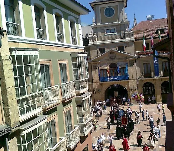 招待所 阿科斯旅馆 2*